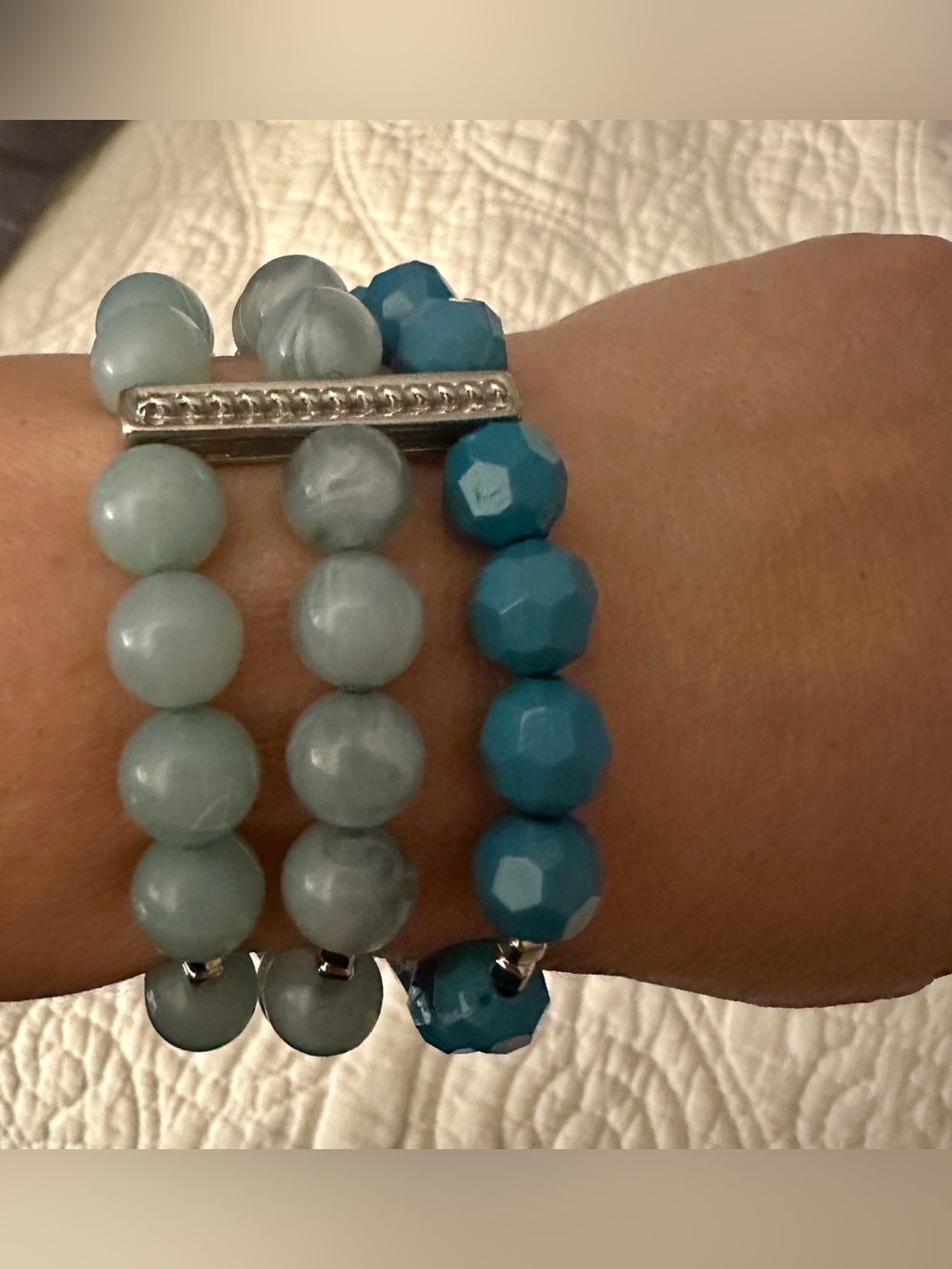 NWT NY&Company faux turquoise Beaded Bracelet Set